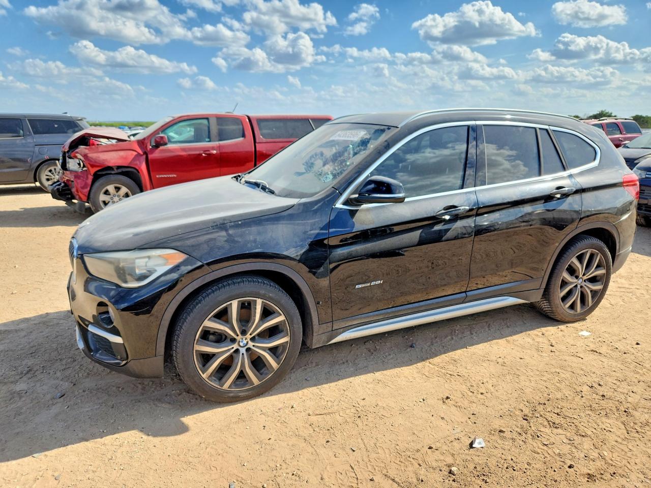 WBXHU7C35H5H34790 · 2017 BMW X1
