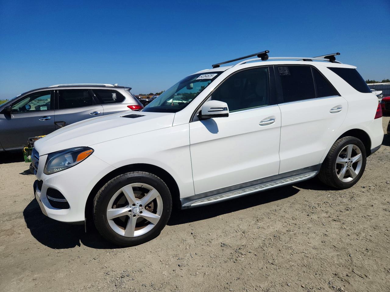 4JGDA5JB5GA742616 · 2016 MERCEDES-BENZ GLE
