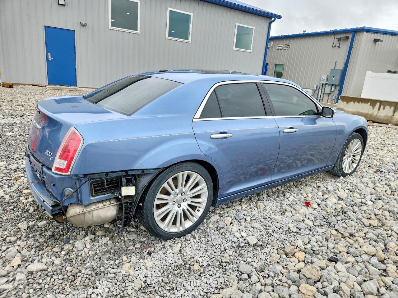 2C3CA6CT0BH579500 · 2011 CHRYSLER 300C · 3/13