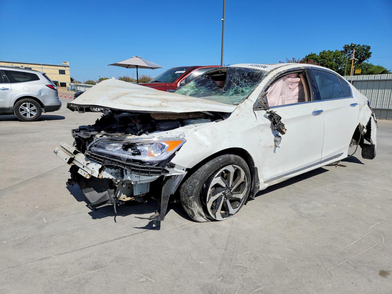 1HGCR3F81HA019147 · 2017 HONDA ACCORD