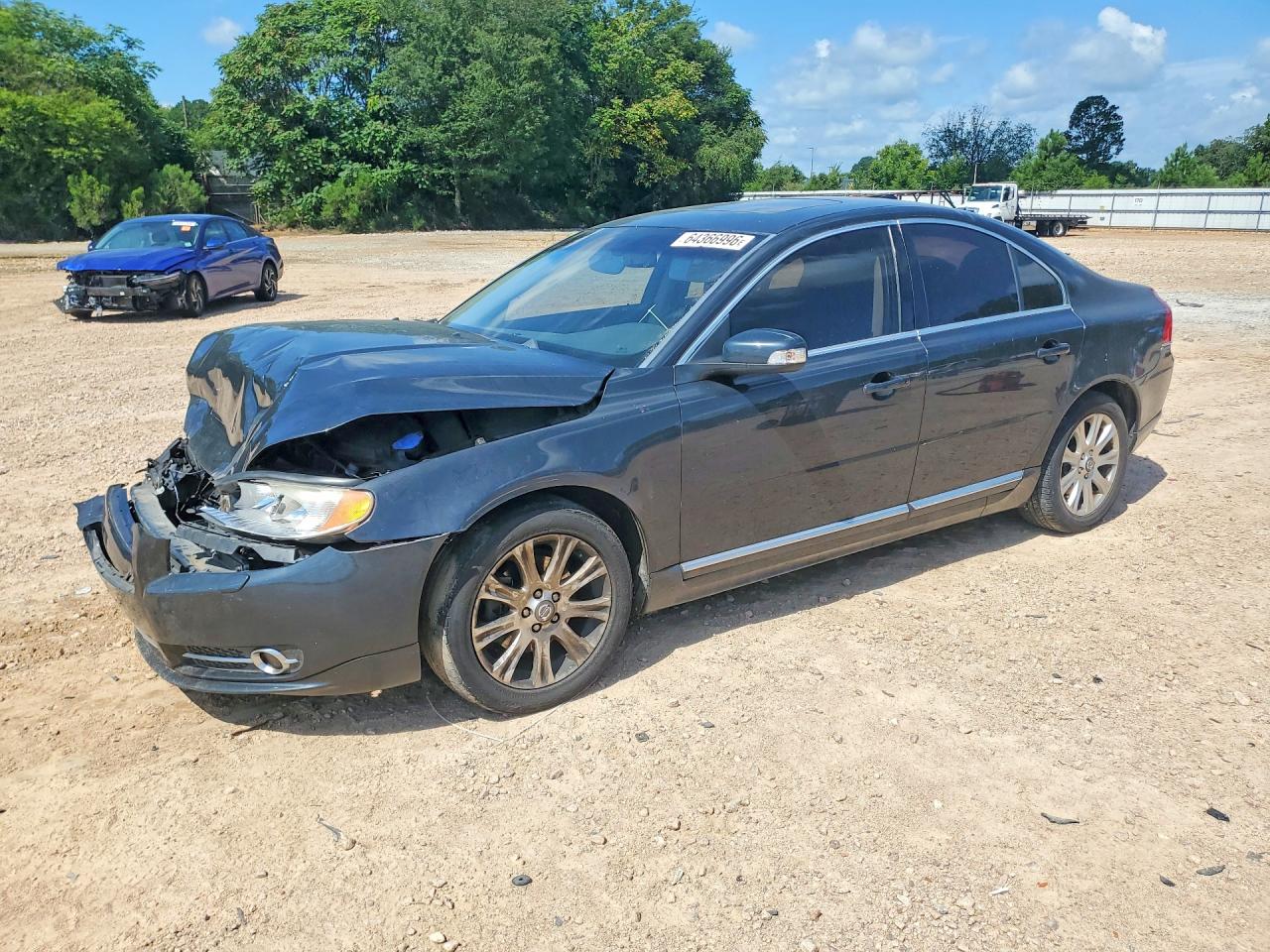 YV1982AS6A1118300 · 2010 VOLVO S80