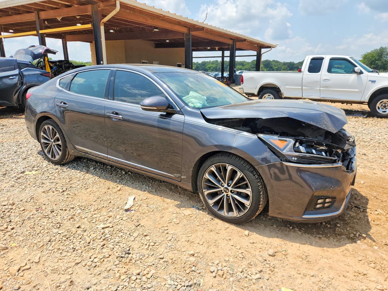 KNALC4J19K5164840 · 2019 KIA CADENZA · 4/12