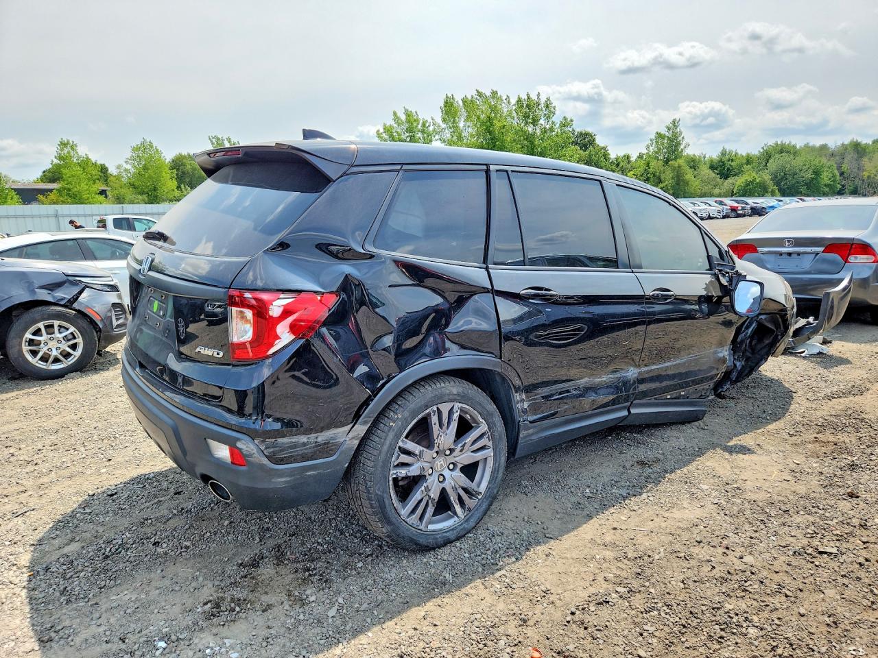 5FNYF8H5XKB017893 · 2019 HONDA PASSPORT · 3/13