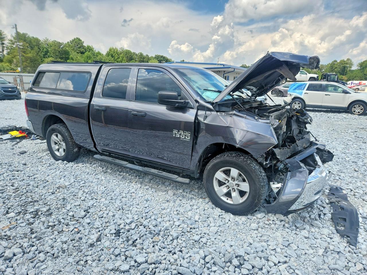 1C6RR6FG3KS581464 · 2019 RAM 1500 CLASSIC · 4/13