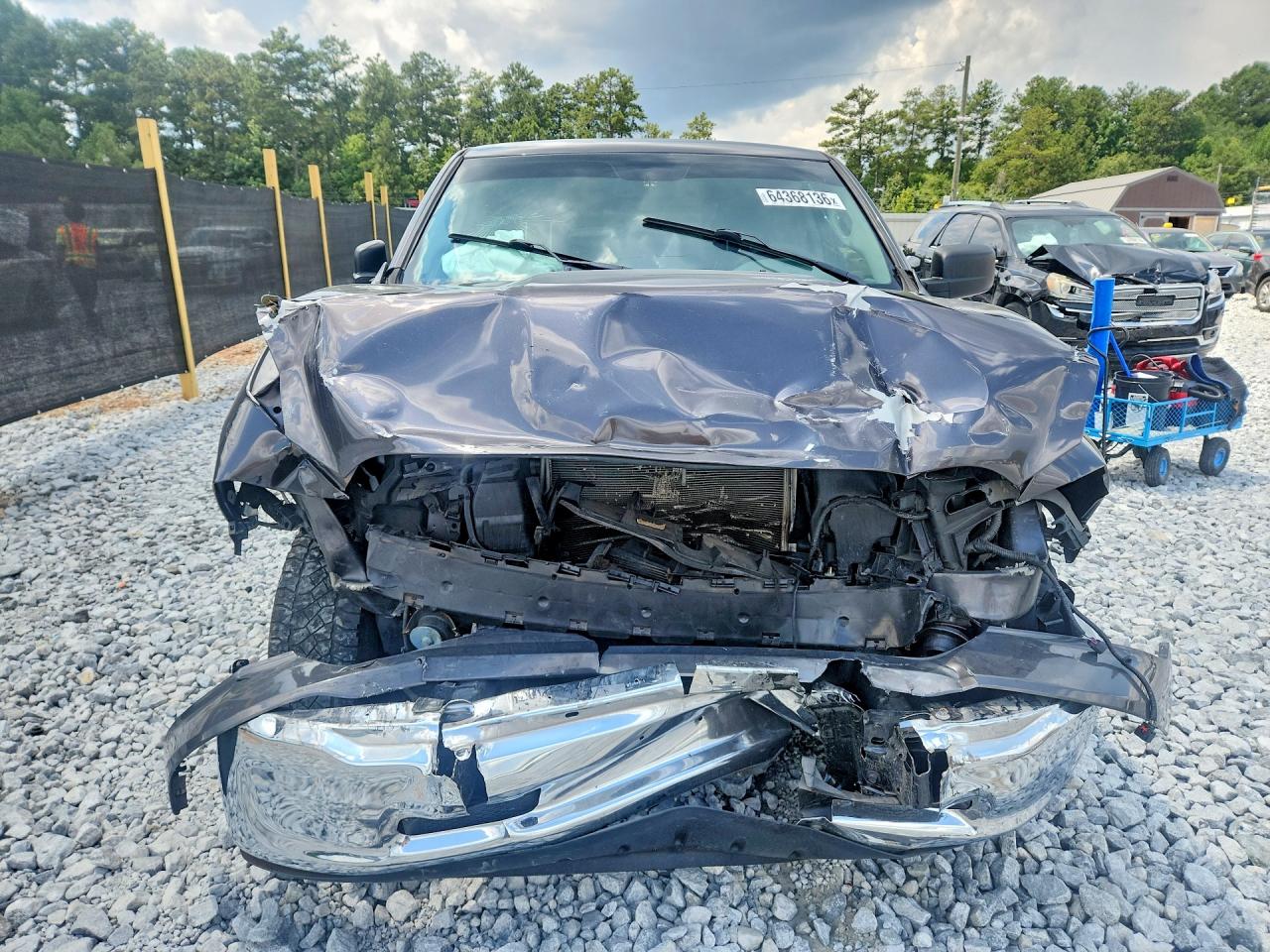 1C6RR6FG3KS581464 · 2019 RAM 1500 CLASSIC · 5/13