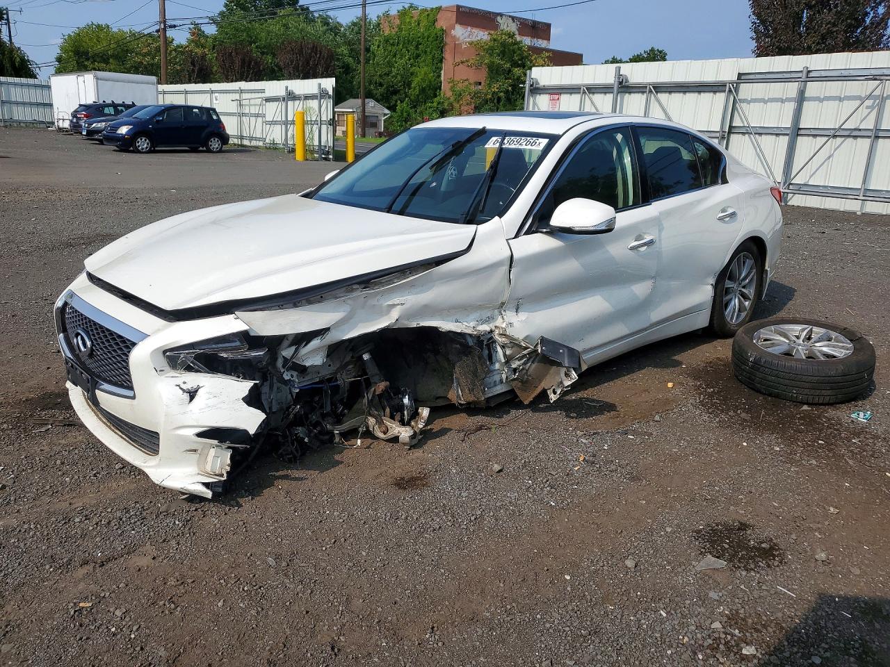 JN1CV7AR6GM250045 · 2016 INFINITI Q50