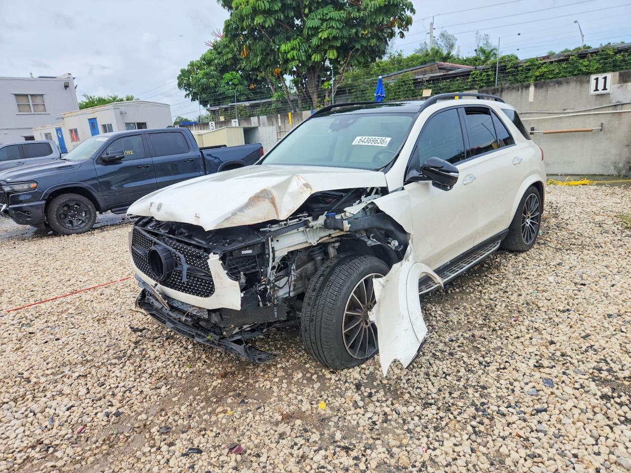 4JGFB4JB6NA601745 · 2022 MERCEDES-BENZ GLE
