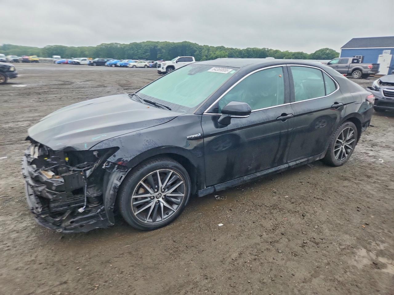 4T1F31AK7MU562821 · 2021 TOYOTA CAMRY