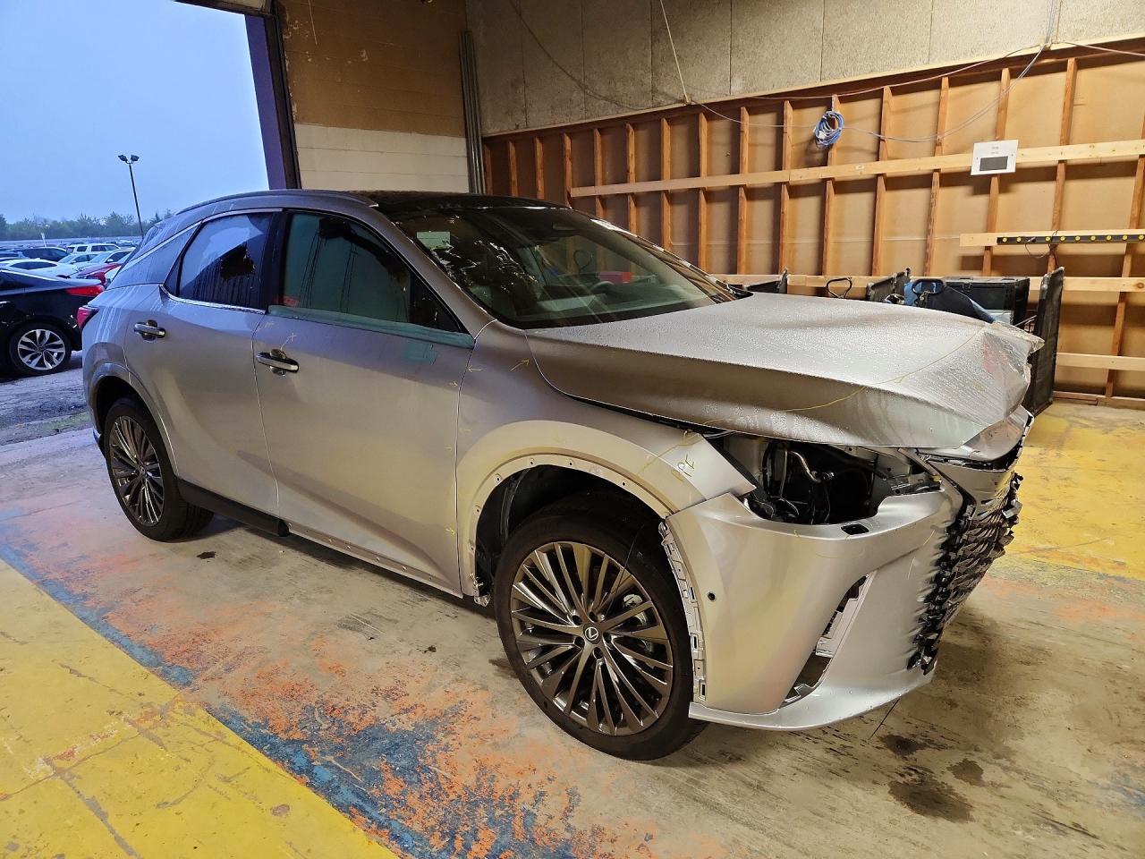 2T2BAMCA8TC144046 · 2026 LEXUS RX 350 · 4/13
