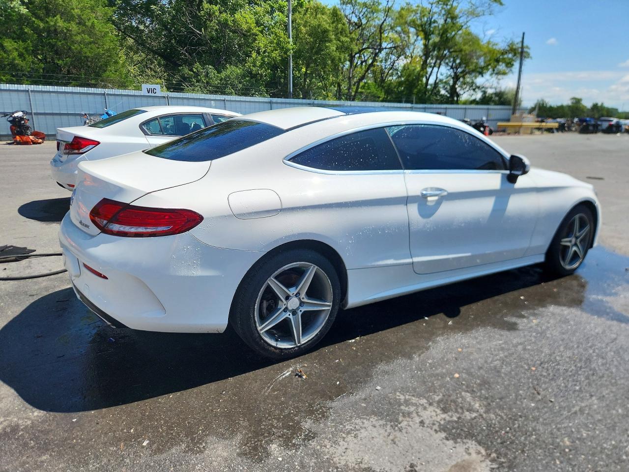 WDDWJ4KB1HF386049 · 2017 MERCEDES-BENZ C · 3/12
