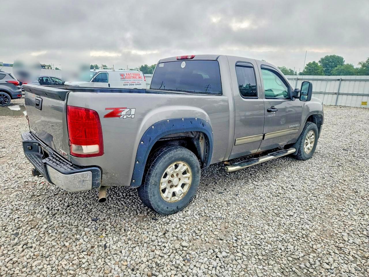 1GTEK19J17Z587784 · 2007 GMC SIERRA · 3/12