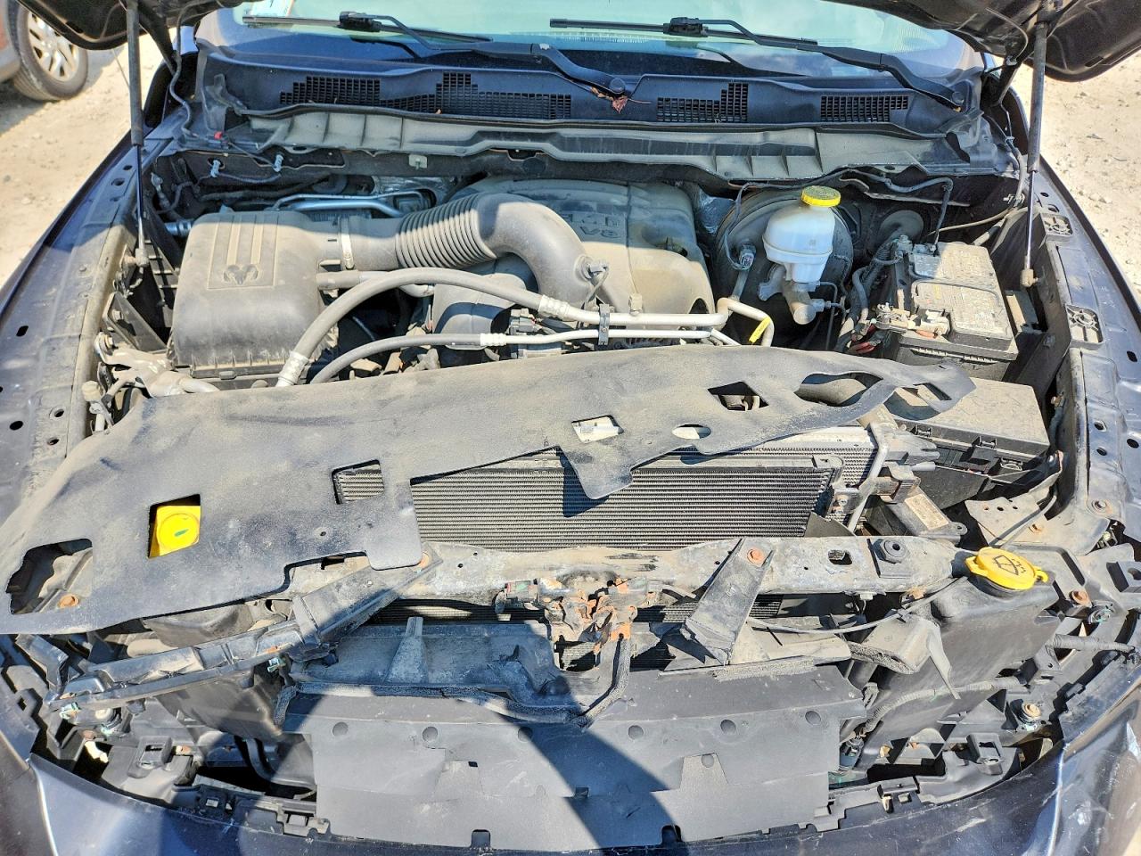 3C6RR7LT2GG388860 · 2016 RAM 1500 · 11/12
