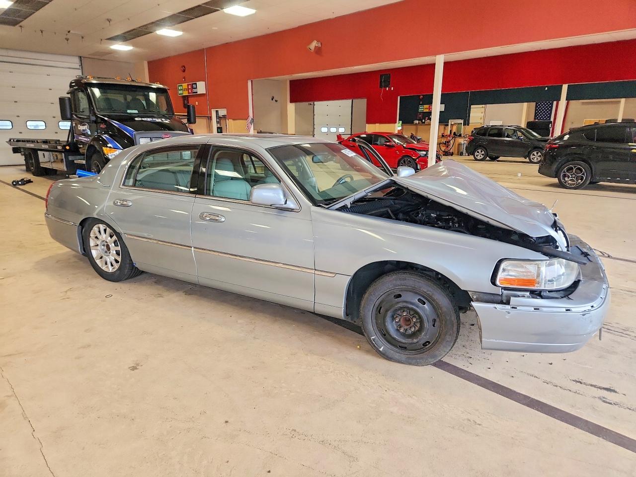 1LNHM81VX6Y633403 · 2006 LINCOLN TOWN CAR · 4/12
