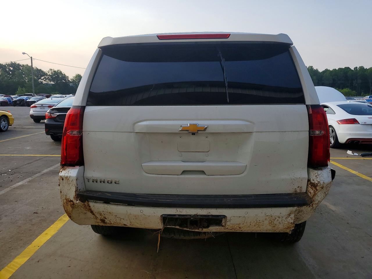 1GNSKBKC6FR187875 · 2015 CHEVROLET TAHOE · 6/13