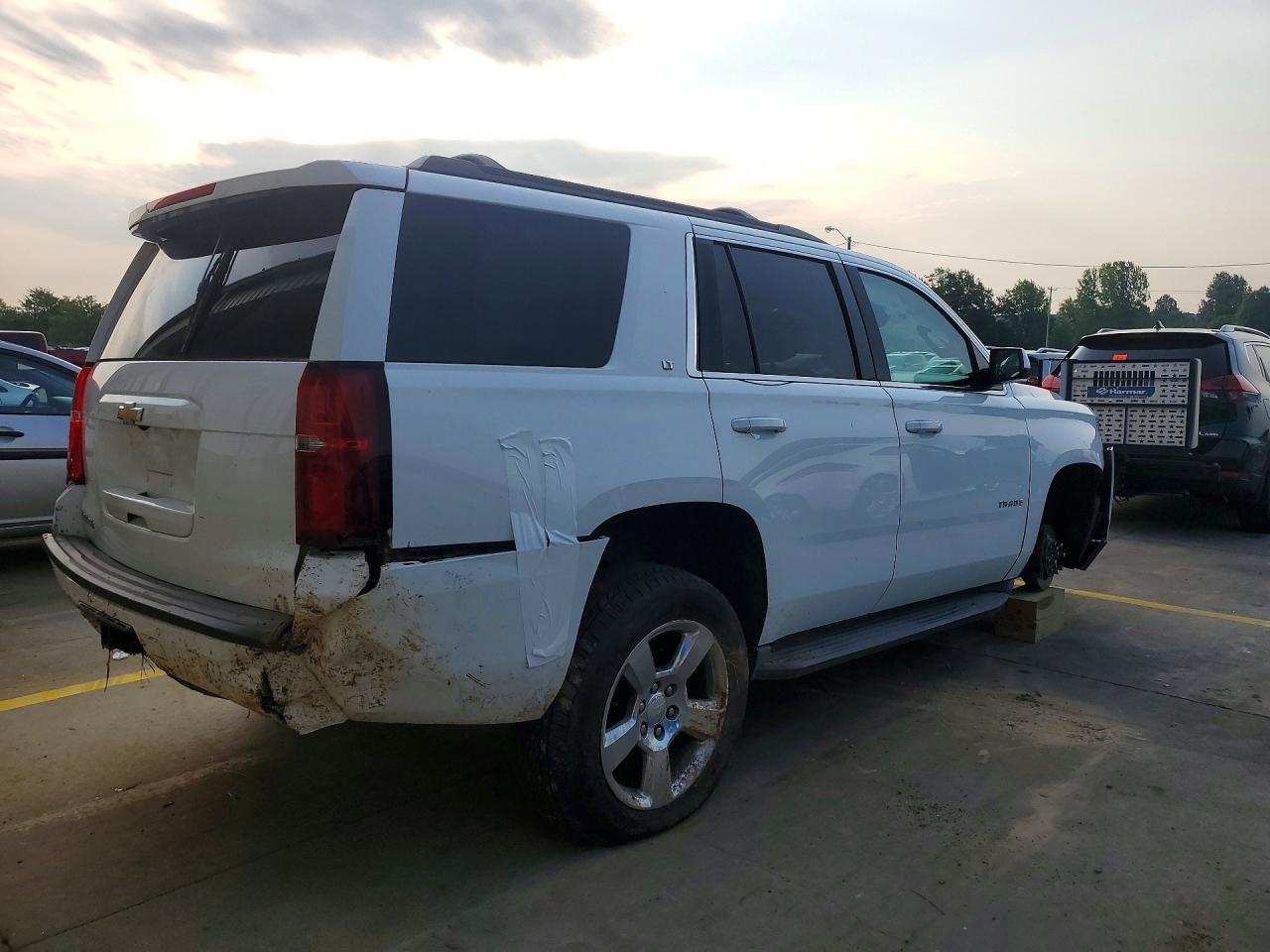 1GNSKBKC6FR187875 · 2015 CHEVROLET TAHOE · 3/13