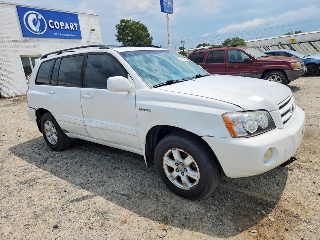 JTEGF21A430120643 · 2003 TOYOTA HIGHLANDER · 4/13