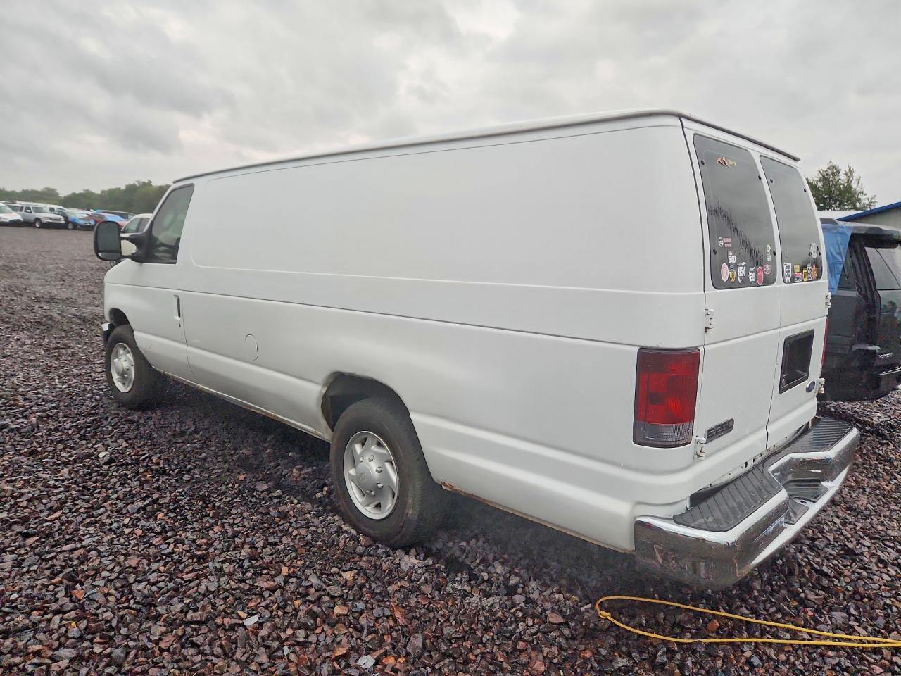 1FTNS24L88DA02115 · 2008 FORD ECONOLINE · 2/13