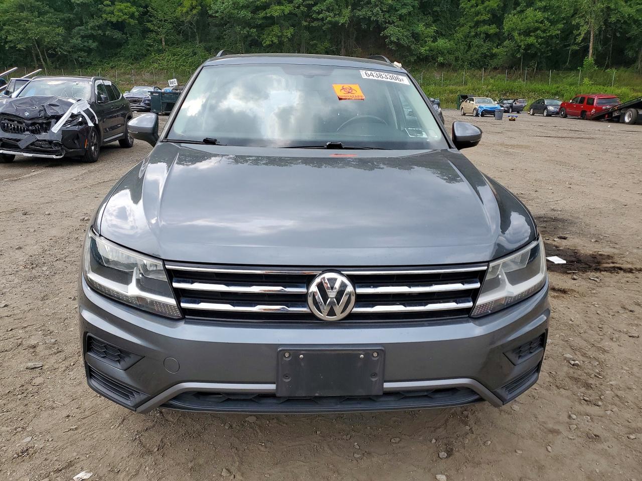 3VV2B7AX4KM005128 · 2019 VOLKSWAGEN TIGUAN · 5/13