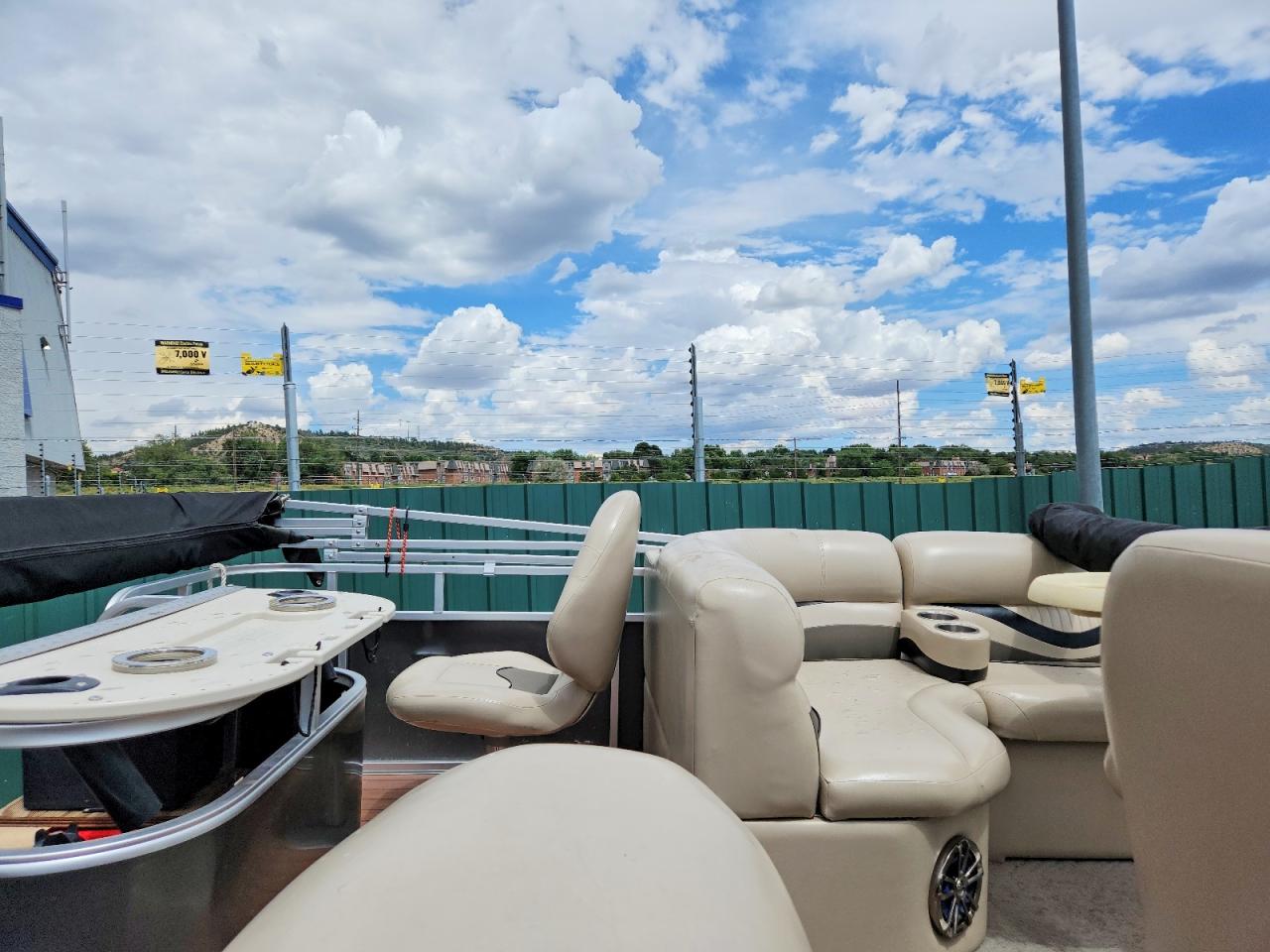 APX158501112 · 2012 APEX BOAT · 6/10