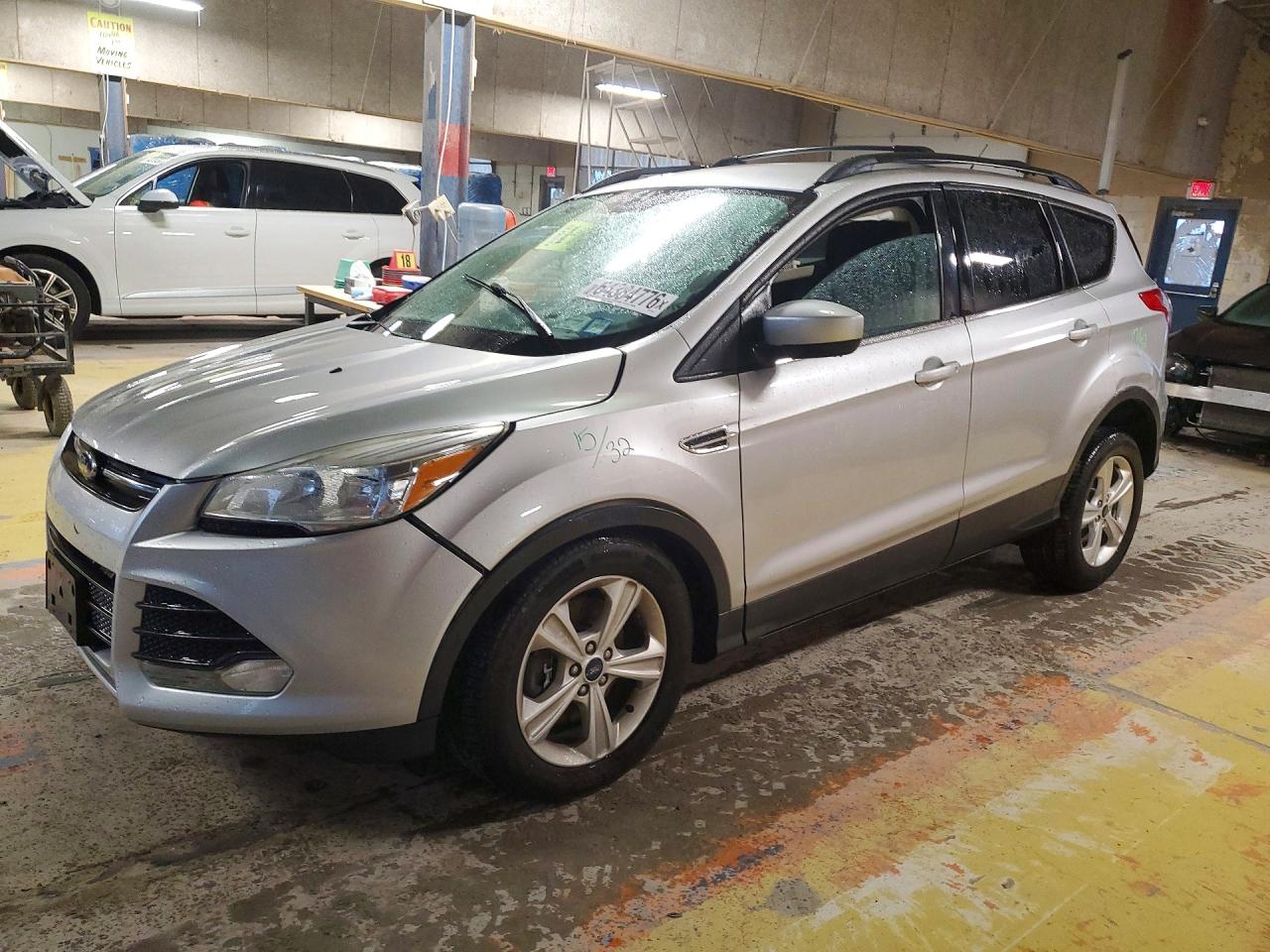 1FMCU9G92GUB65587 · 2016 FORD ESCAPE