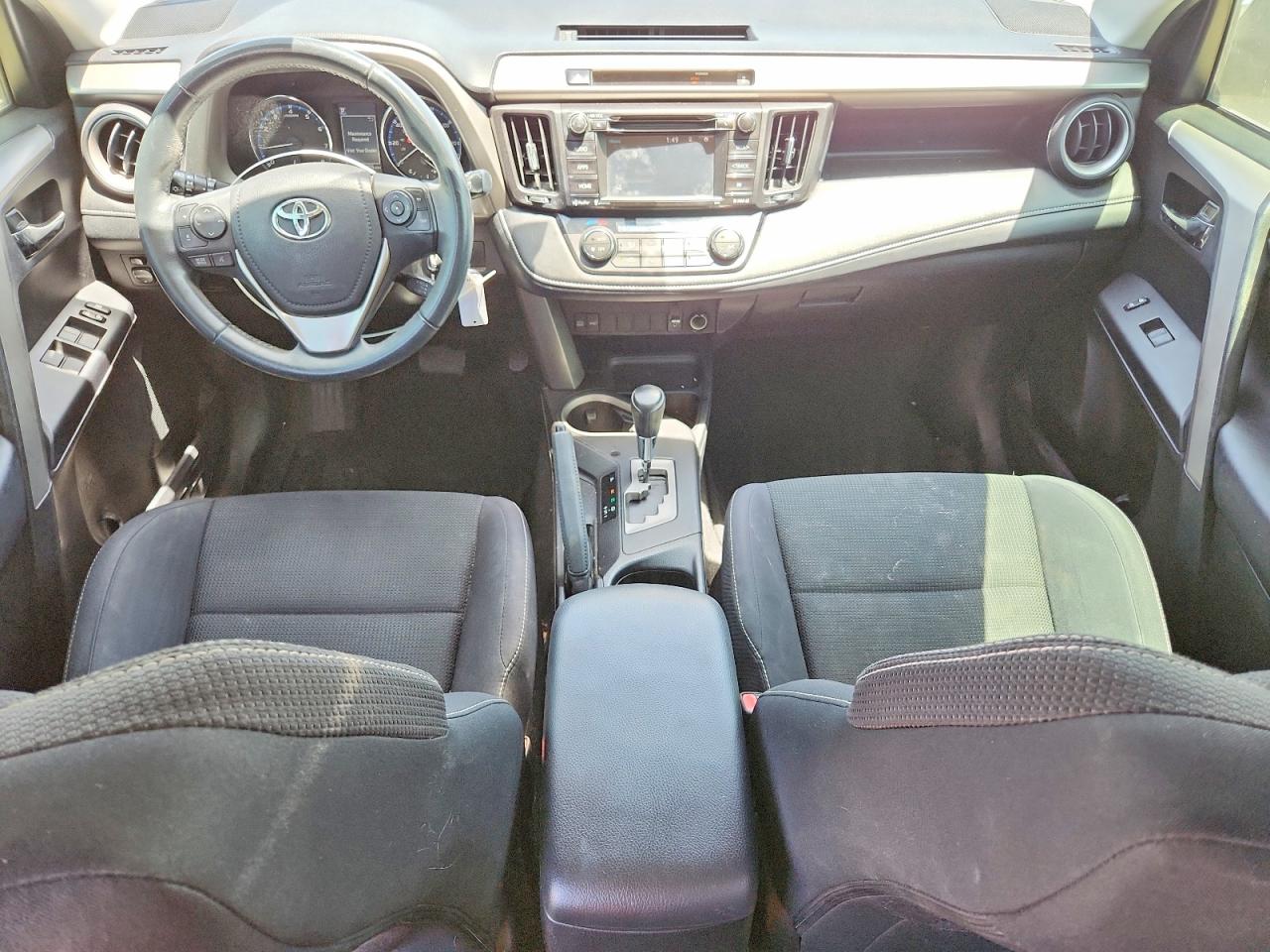 2T3WFREV0GW252242 · 2016 TOYOTA RAV4 · 8/13