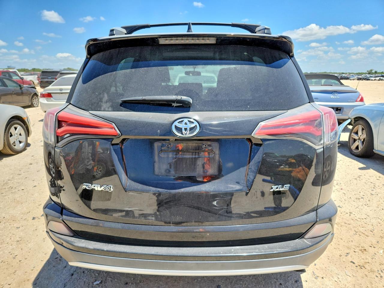 2T3WFREV0GW252242 · 2016 TOYOTA RAV4 · 6/13