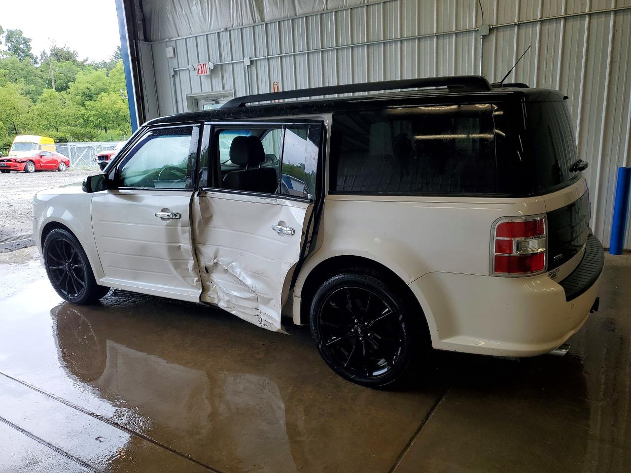 2FMHK6C85KBA17973 · 2019 FORD FLEX · 2/14
