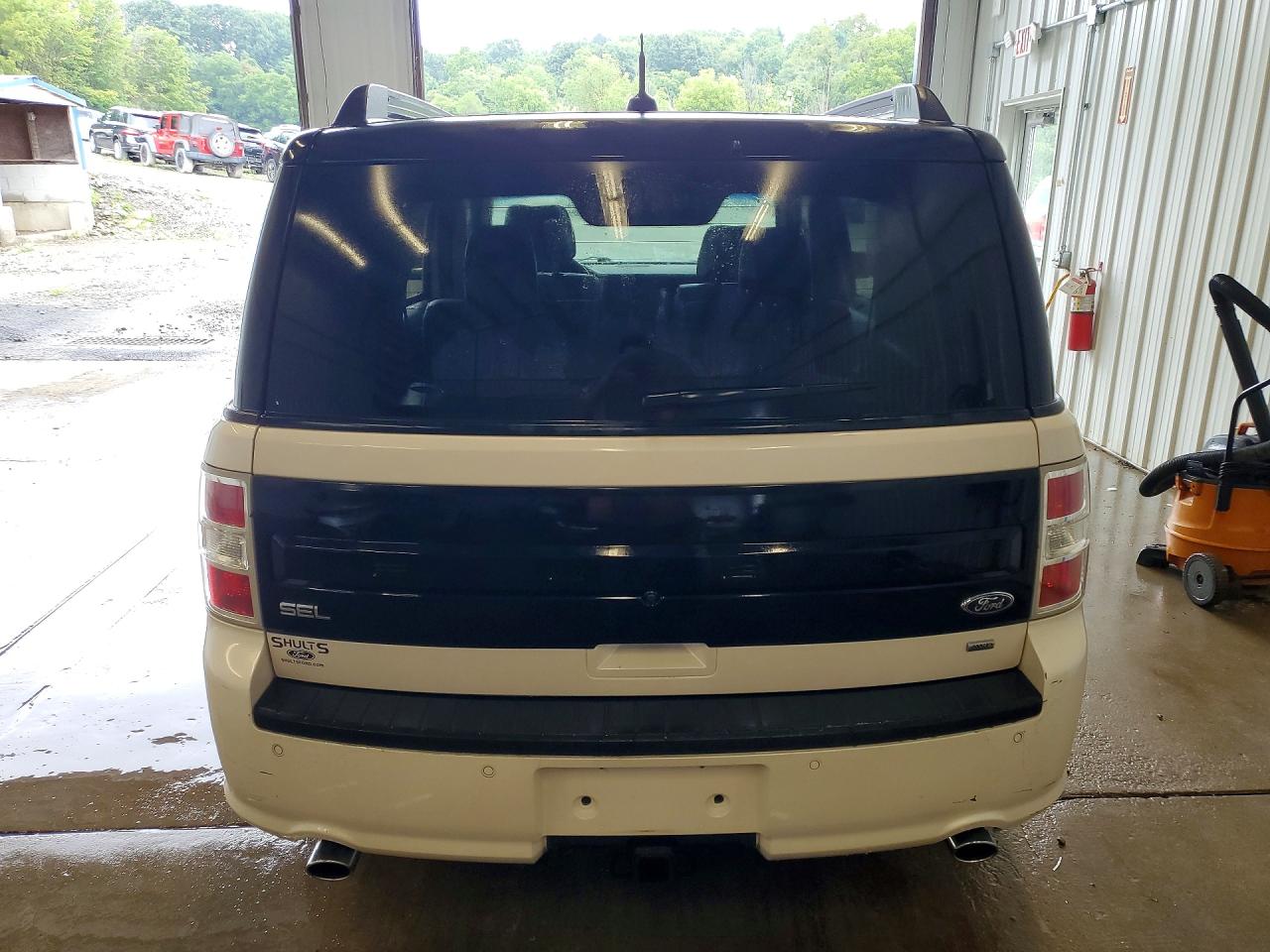 2FMHK6C85KBA17973 · 2019 FORD FLEX · 6/14