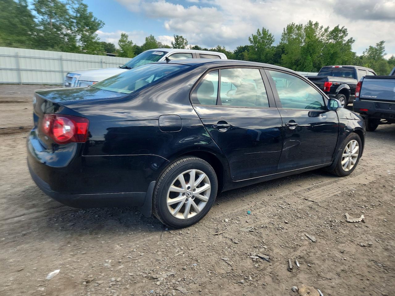 3VWRZ7AJ0AM140901 · 2010 VOLKSWAGEN JETTA · 3/12
