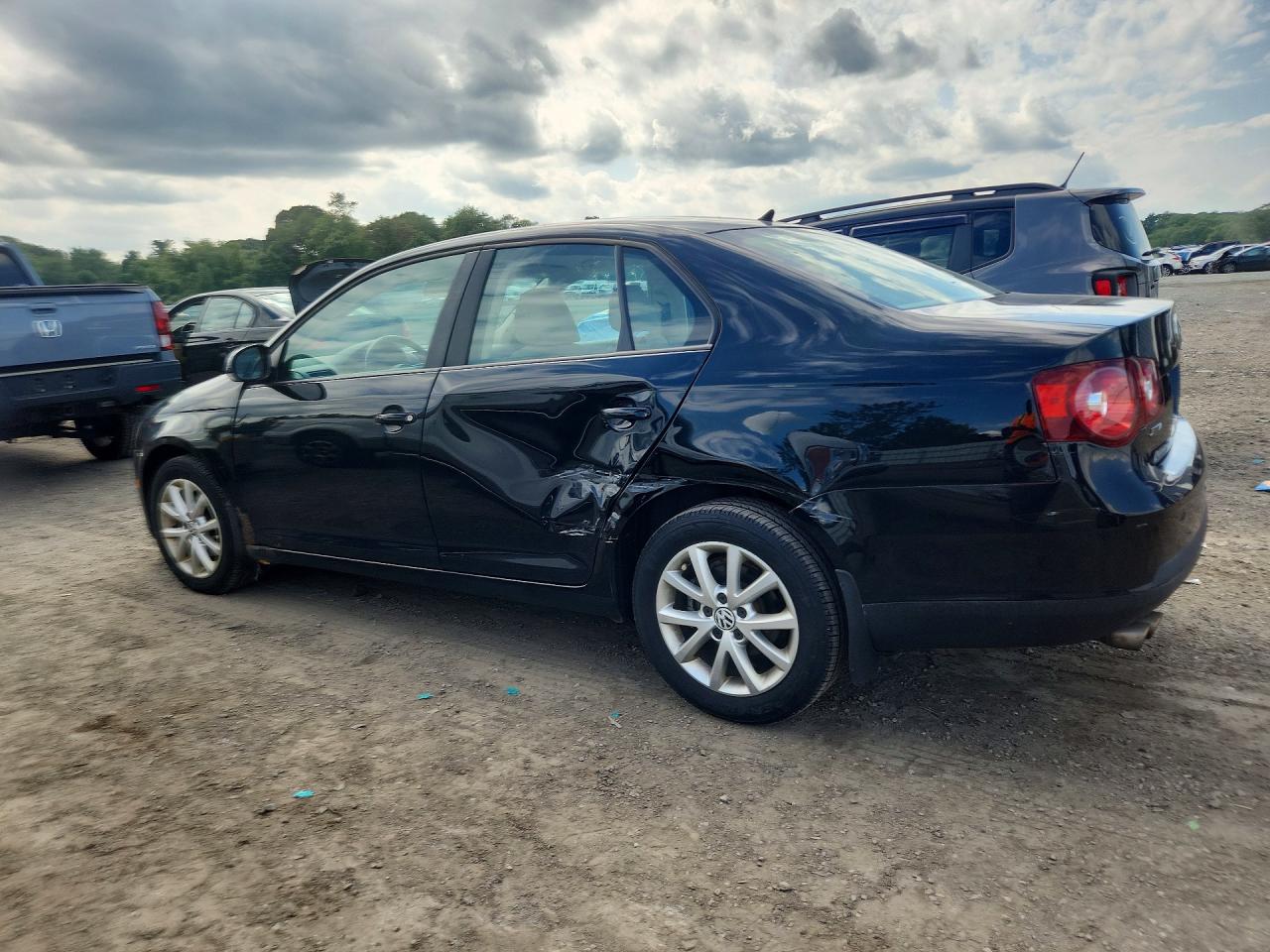 3VWRZ7AJ0AM140901 · 2010 VOLKSWAGEN JETTA · 2/12
