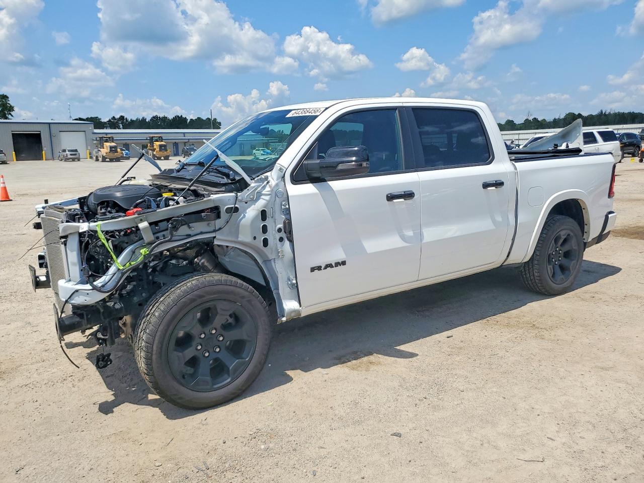 1C6SRFFP4SN638898 · 2025 RAM 1500