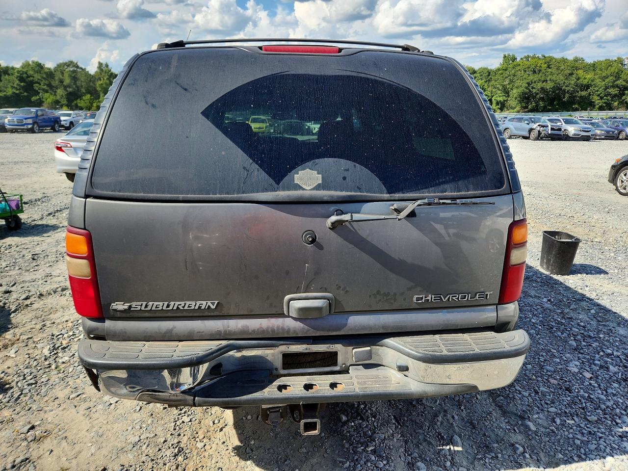 3GNEC16T71G219031 · 2001 CHEVROLET SUBURBAN · 6/13