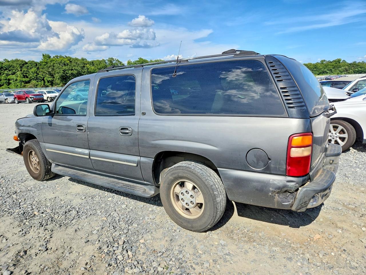 3GNEC16T71G219031 · 2001 CHEVROLET SUBURBAN · 2/13