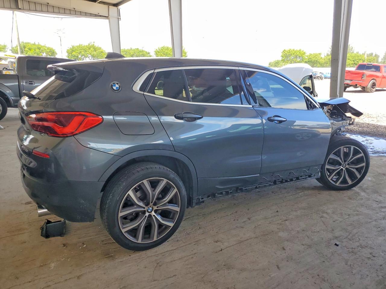 WBXYH9C09L5P34514 · 2020 BMW X2 · 3/14