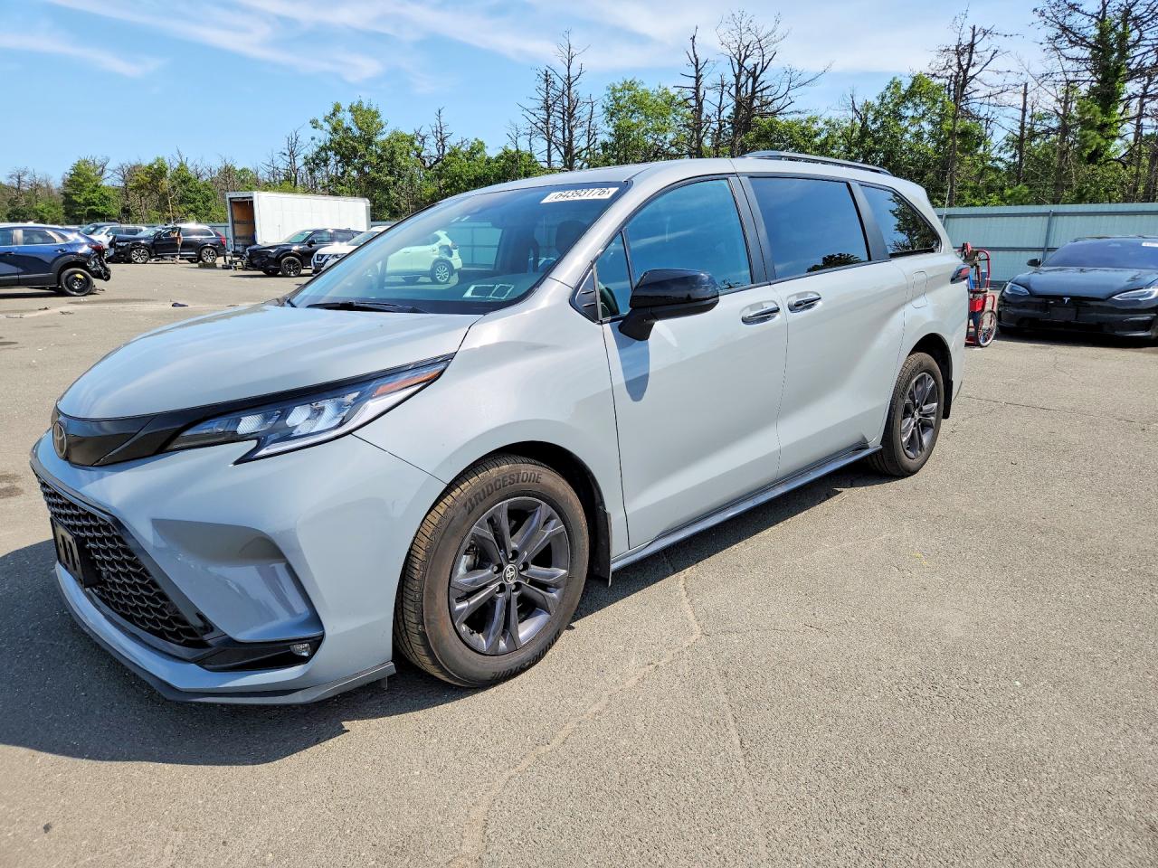 5TDXSKFC2TS229139 · 2026 TOYOTA SIENNA