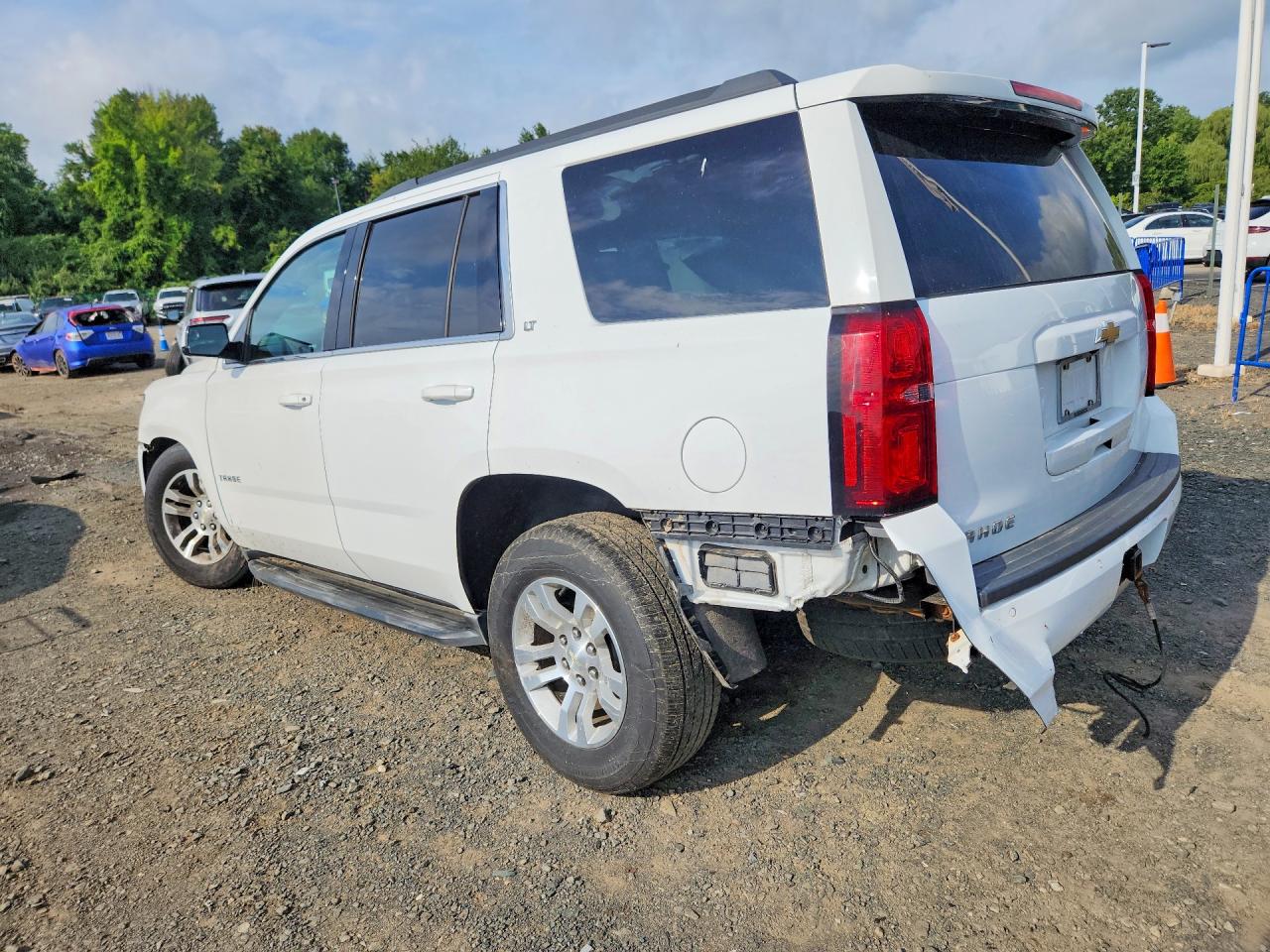 1GNSKBKC8KR198872 · 2019 CHEVROLET TAHOE · 2/13