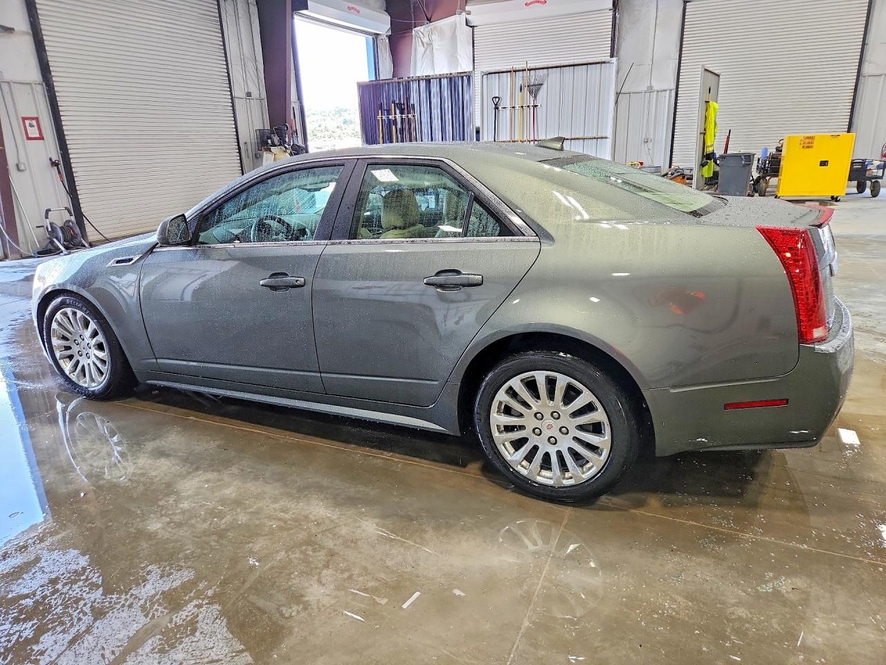 1G6DJ5ED3B0141500 · 2011 CADILLAC CTS · 2/12