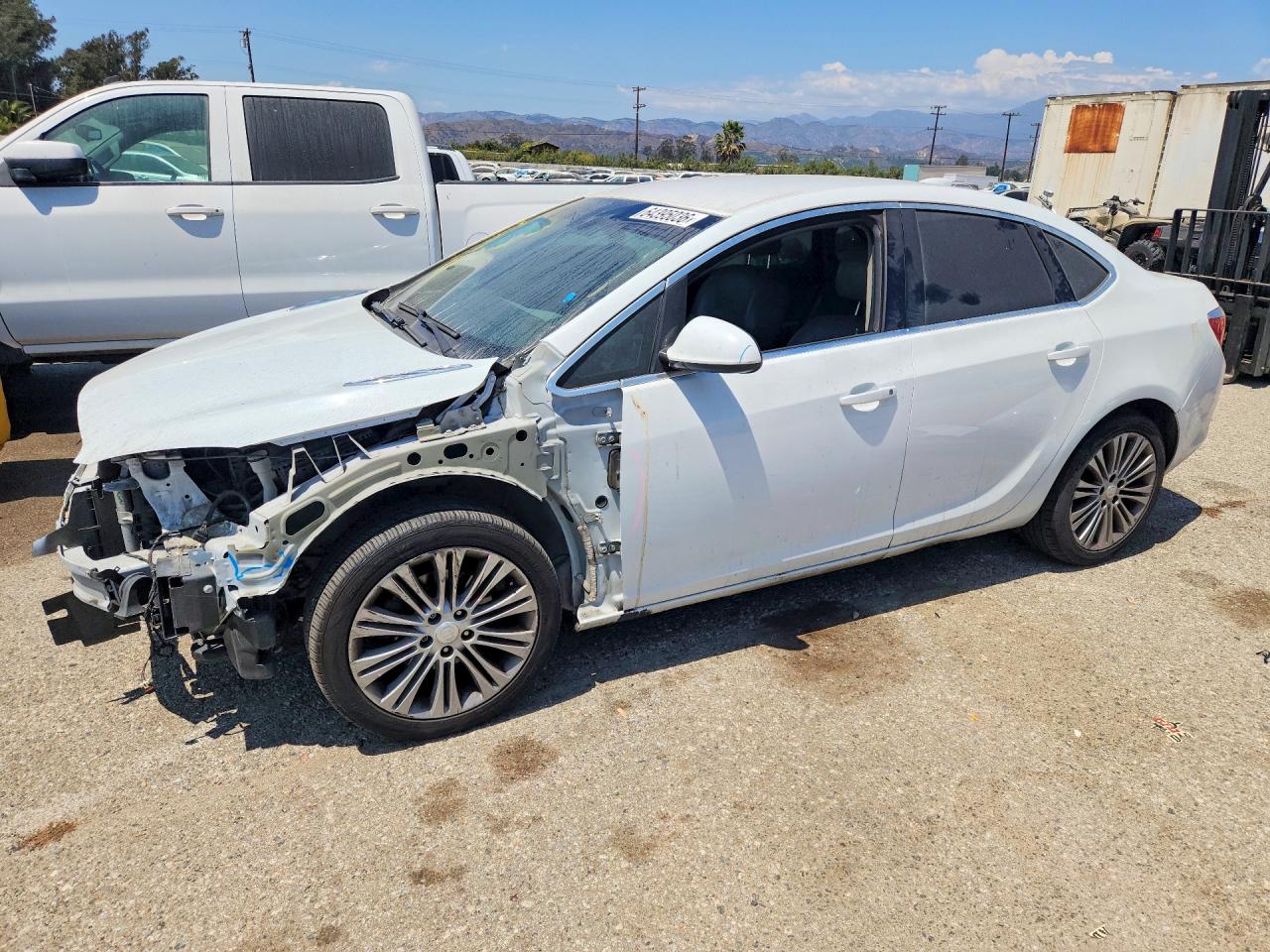1G4PR5SK5G4156193 · 2016 BUICK VERANO