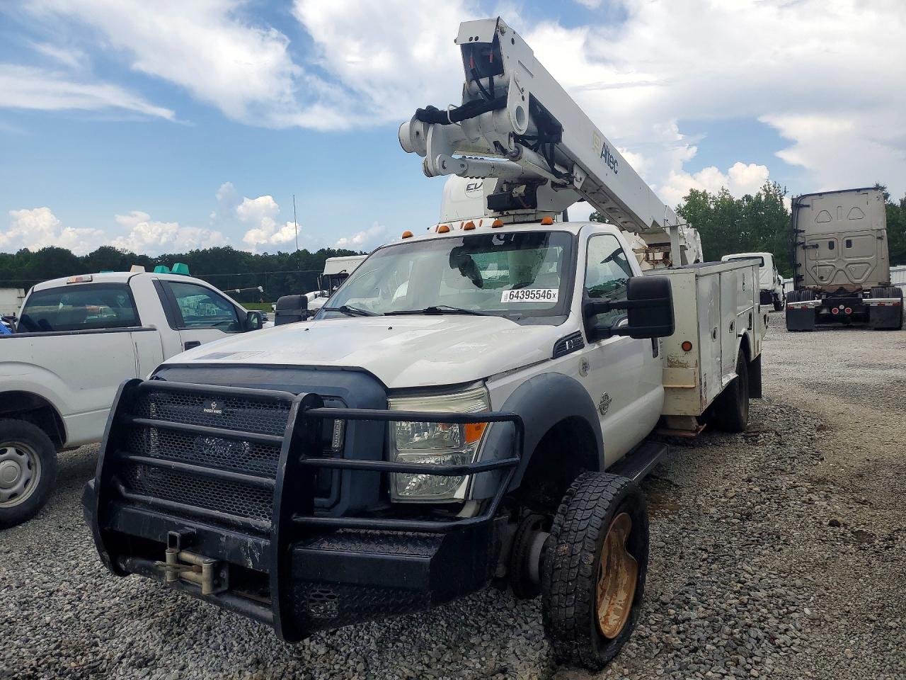 2014 FORD F550