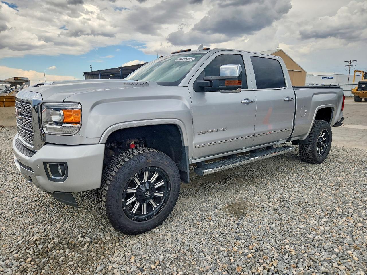 1GT12SEYXKF223011 · 2019 GMC SIERRA