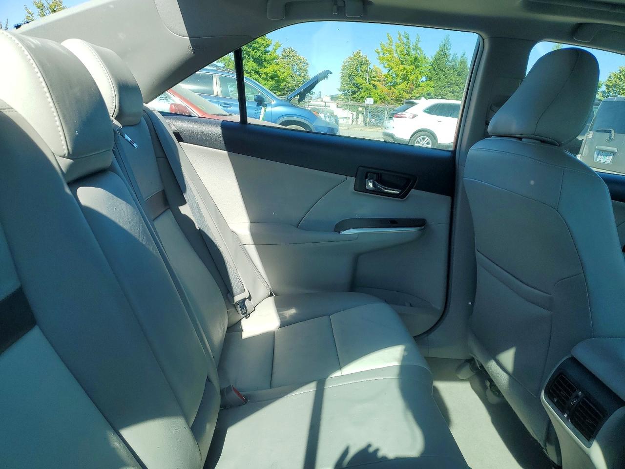 4T4BF1FK2CR238470 · 2012 TOYOTA CAMRY · 10/12