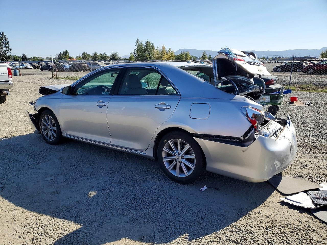 4T4BF1FK2CR238470 · 2012 TOYOTA CAMRY · 2/12