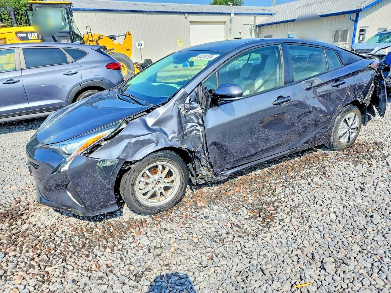 JTDKARFU9J3061108 · 2018 TOYOTA PRIUS