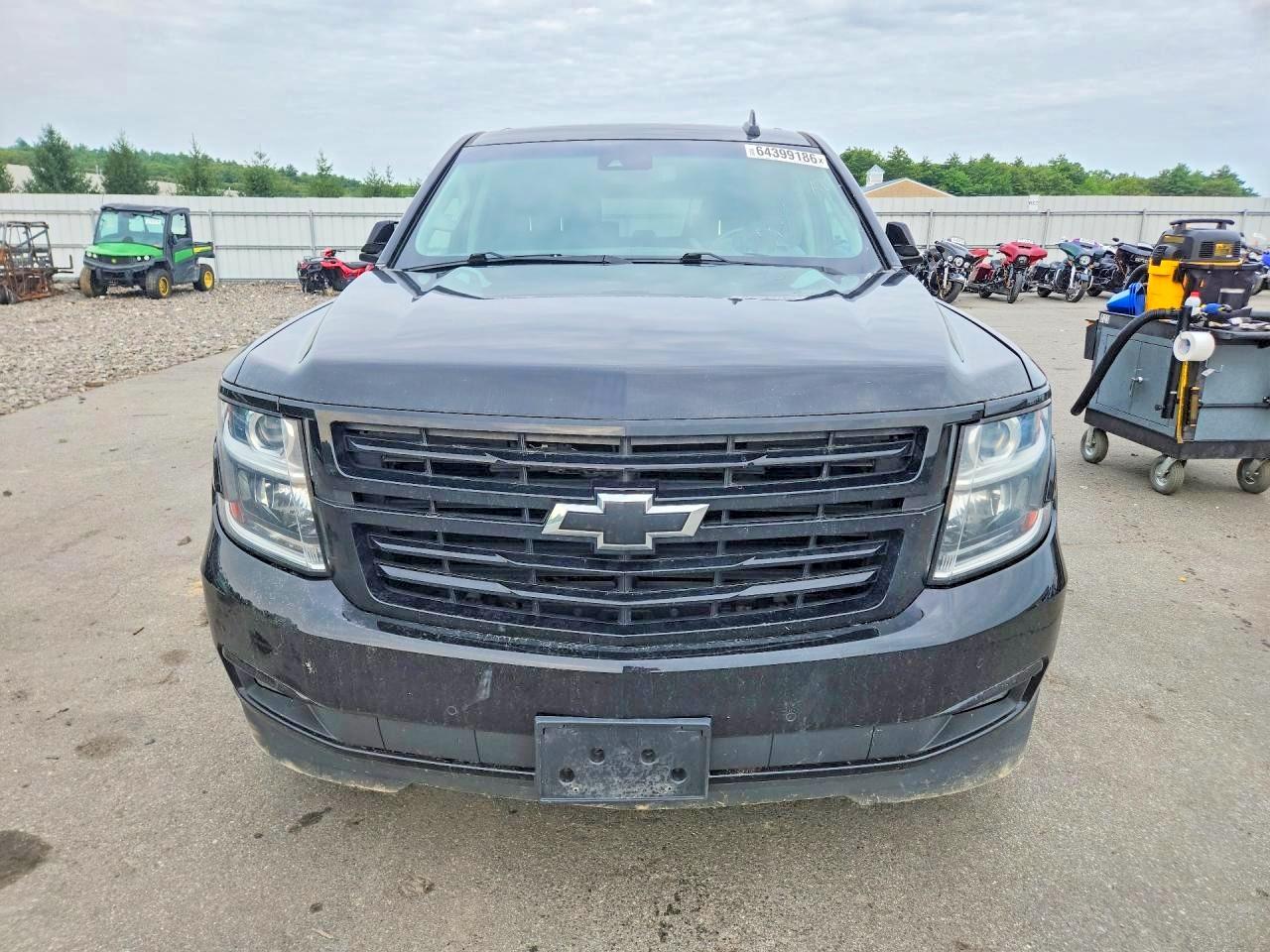 1GNSKJKC5JR261399 · 2018 CHEVROLET SUBURBAN · 5/13