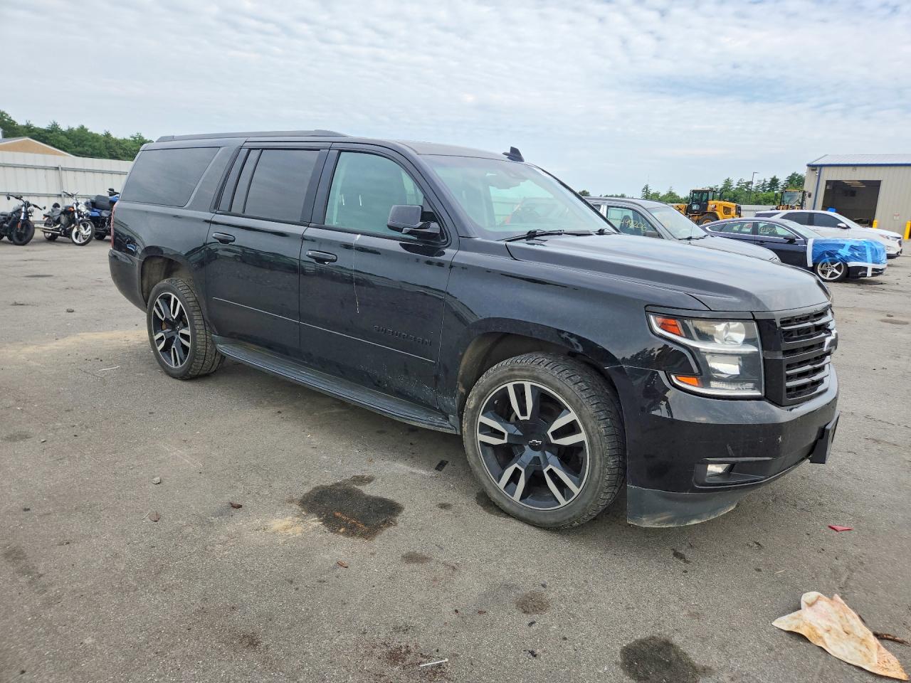 1GNSKJKC5JR261399 · 2018 CHEVROLET SUBURBAN · 4/13