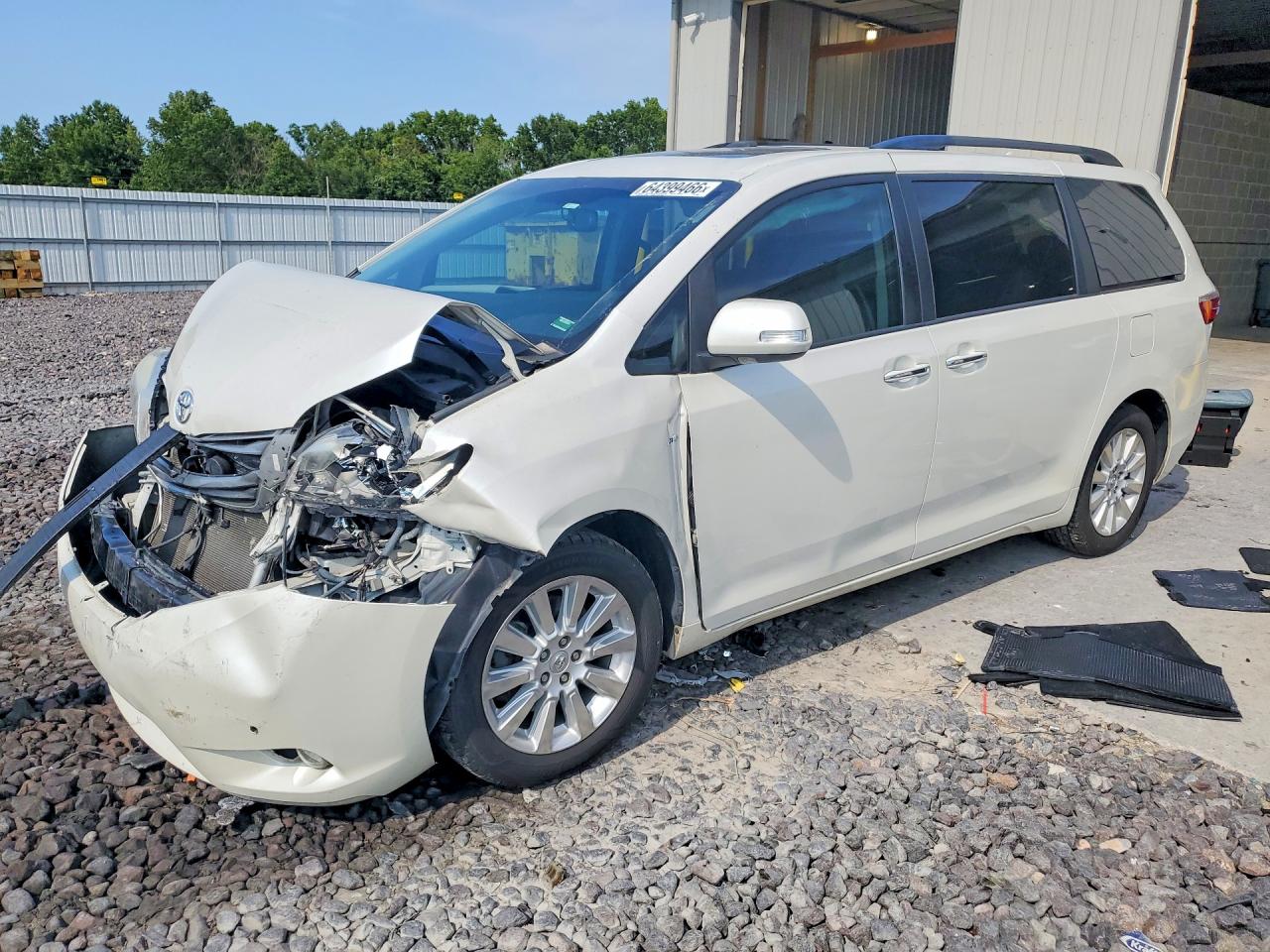 5TDDK3DC9GS130531 · 2016 TOYOTA SIENNA