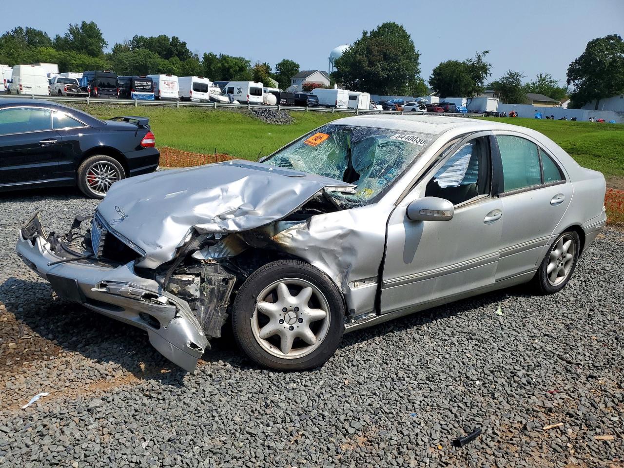 WDBRF81J54F464964 · 2004 MERCEDES-BENZ C