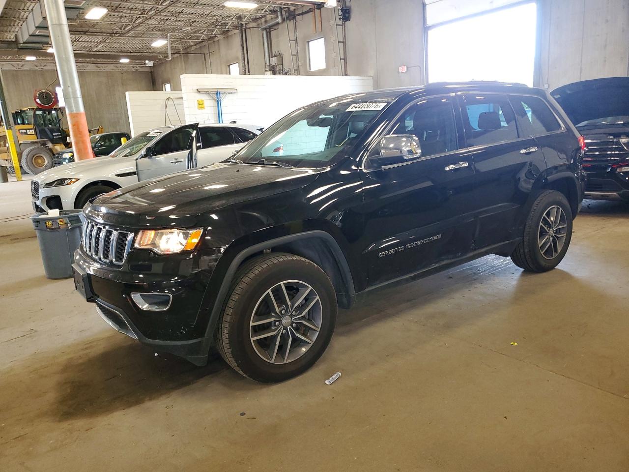 1C4RJFBG4HC955105 · 2017 JEEP GRAND CHEROKEE