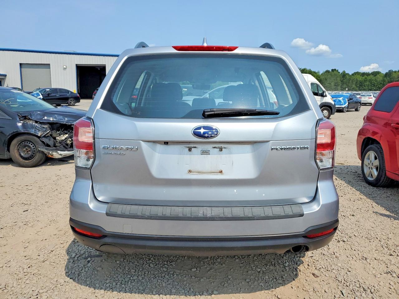 JF2SJABC6JH516015 · 2018 SUBARU FORESTER · 6/14
