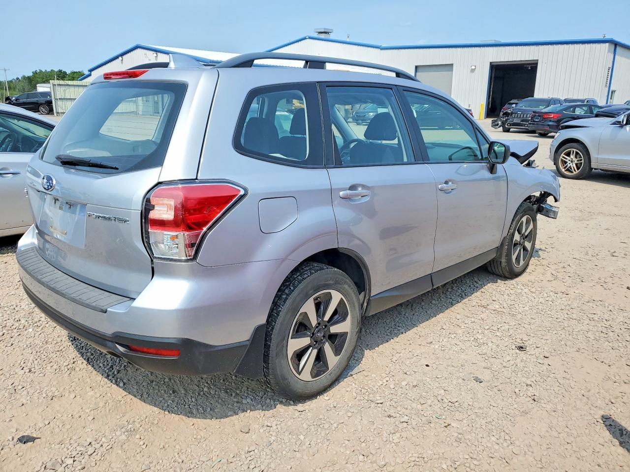 JF2SJABC6JH516015 · 2018 SUBARU FORESTER · 3/14